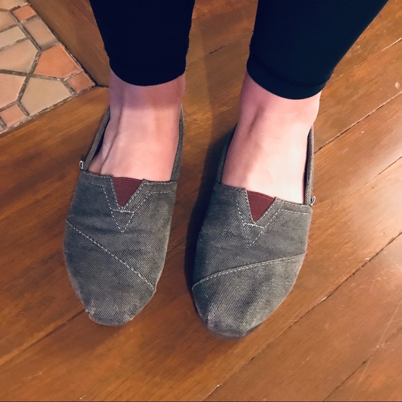 🔴4 for 25🔴 Toms Gray and Purple Mustache Embroidered Flats - Picture 5 of 9